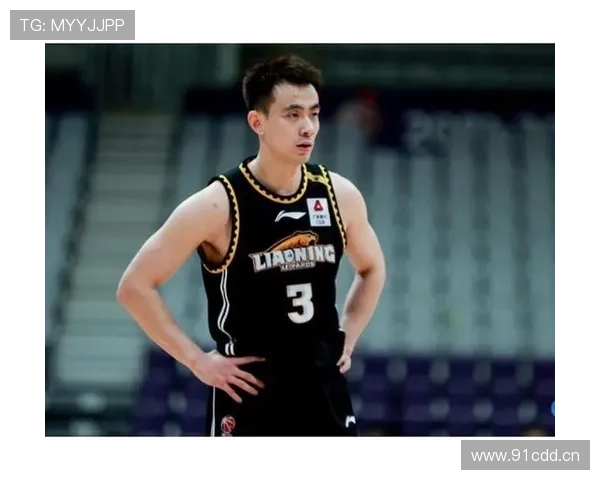 [CBA]赵继伟持球单打 三分出手一箭穿心.